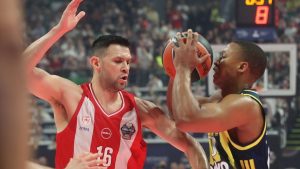 Fenerbahçe, EuroLeague Final-Four yarı finalinde Olympiakos’a 79-61 mağlup oldu