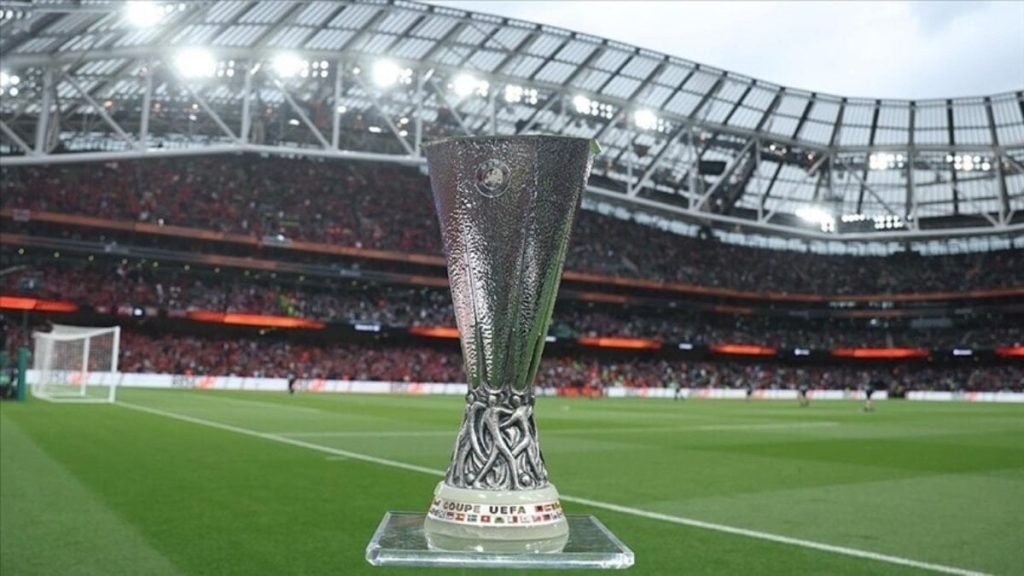 İstanbul’da UEFA Avrupa Ligi finalinde Freiburg ile Aston Villa karşılaşıyor